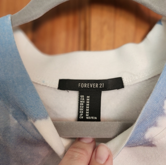 Forever 21 burger sweatshirt - Picture 2 of 3